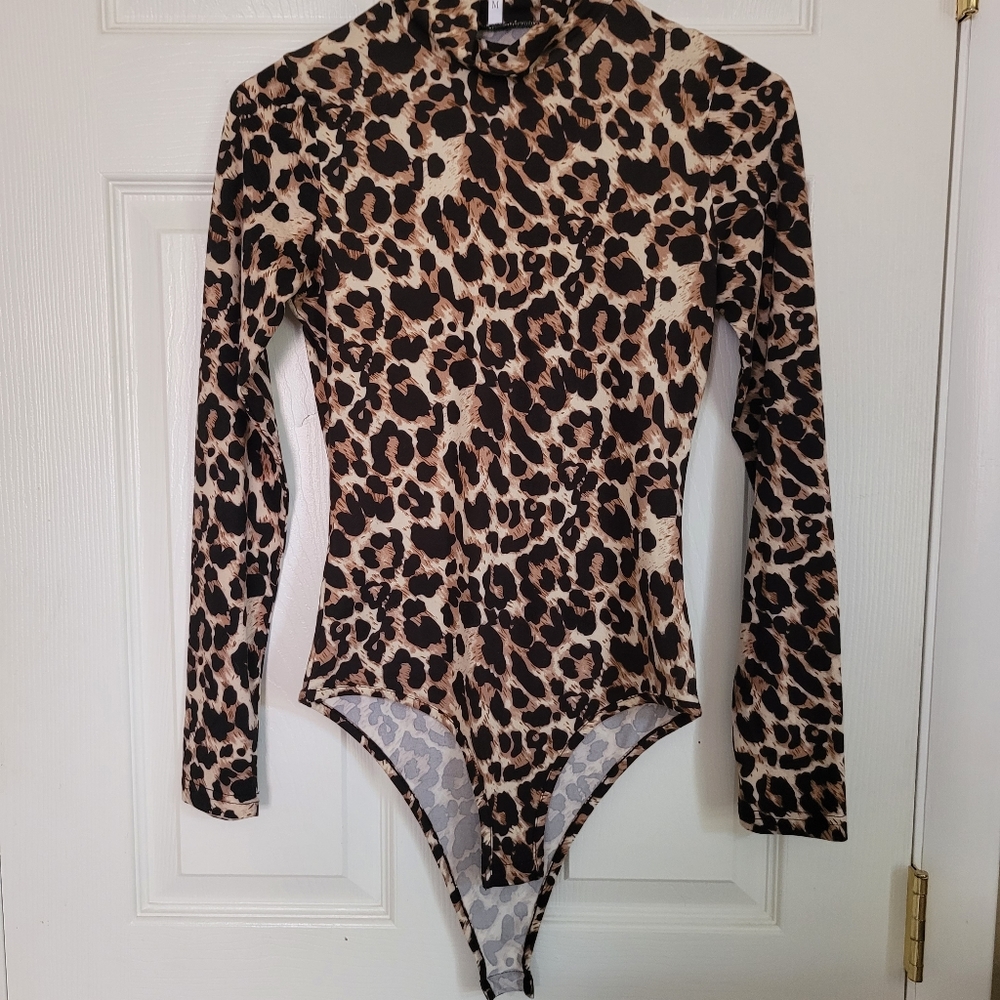 Leopard body suit